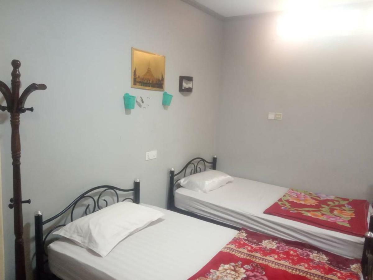 Lux Pillow Hostel Nyaung-U 外观 照片